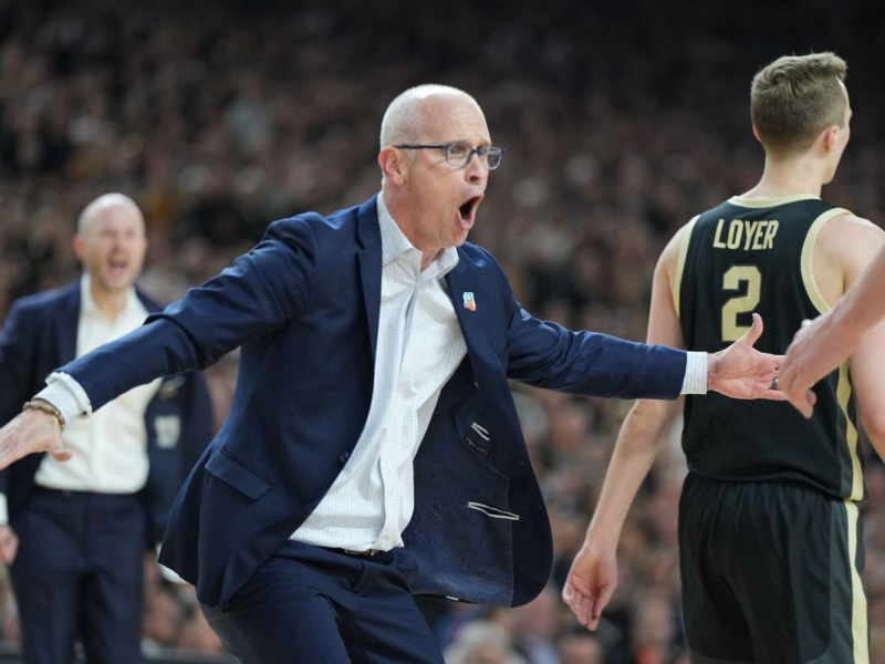 What is Dan Hurley Doing Potentially Going to the Lakers?